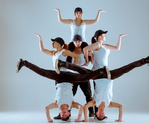 group-of-men-and-women-dancing-hip-hop-choreograph-2021-08-26-17-41-30-utc.jpg